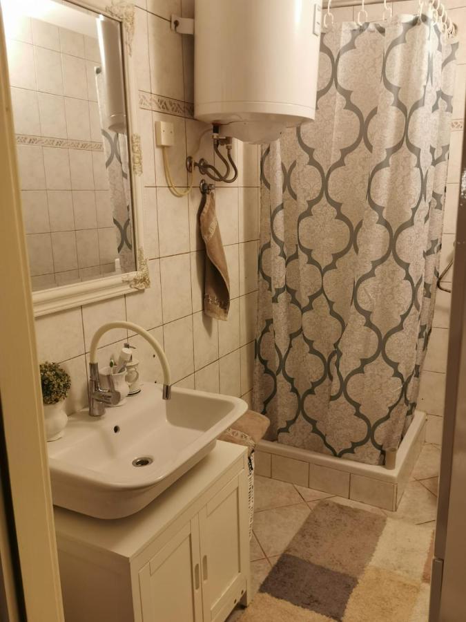 Apartamento With Garden *